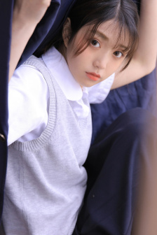 又黄又刺激色情大片巴黎野玫瑰